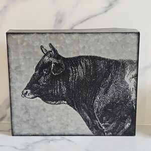 NWT - Cow/Heiffer Wall Art / Shelf Decor (Sz. 12" x 10")